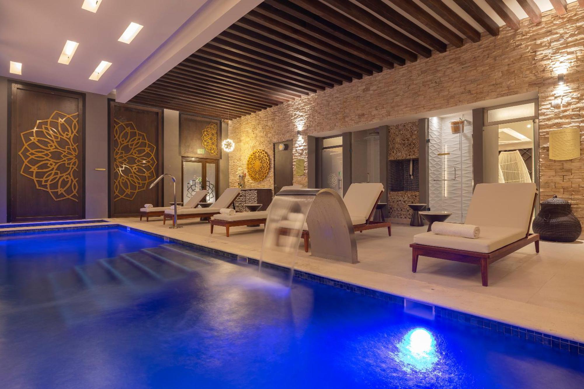 Hideaway At Royalton Blue Waters, An Autograph Collection All-Inclusive Resort - Adults Only Falmouth Exterior photo