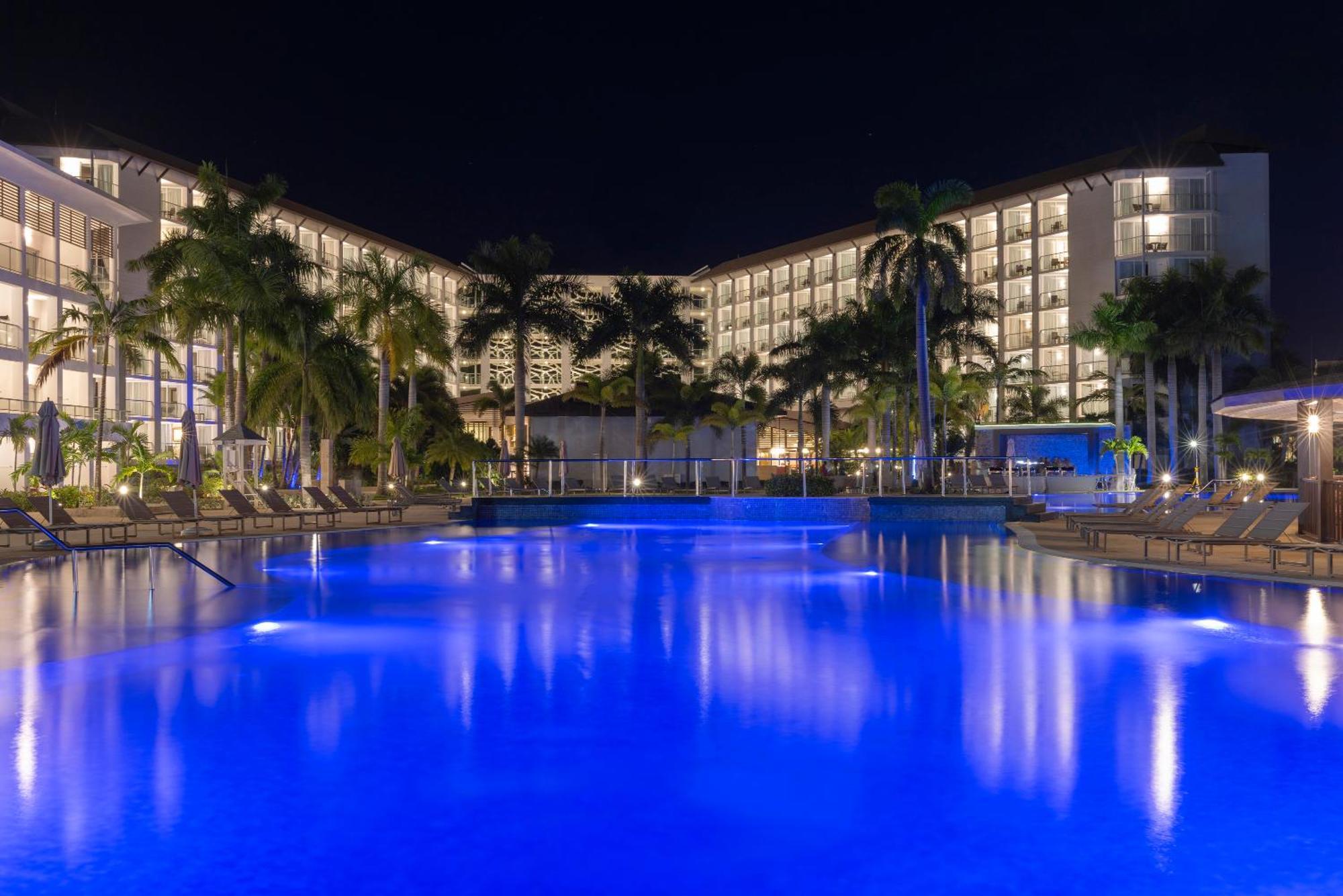 Hideaway At Royalton Blue Waters, An Autograph Collection All-Inclusive Resort - Adults Only Falmouth Exterior photo