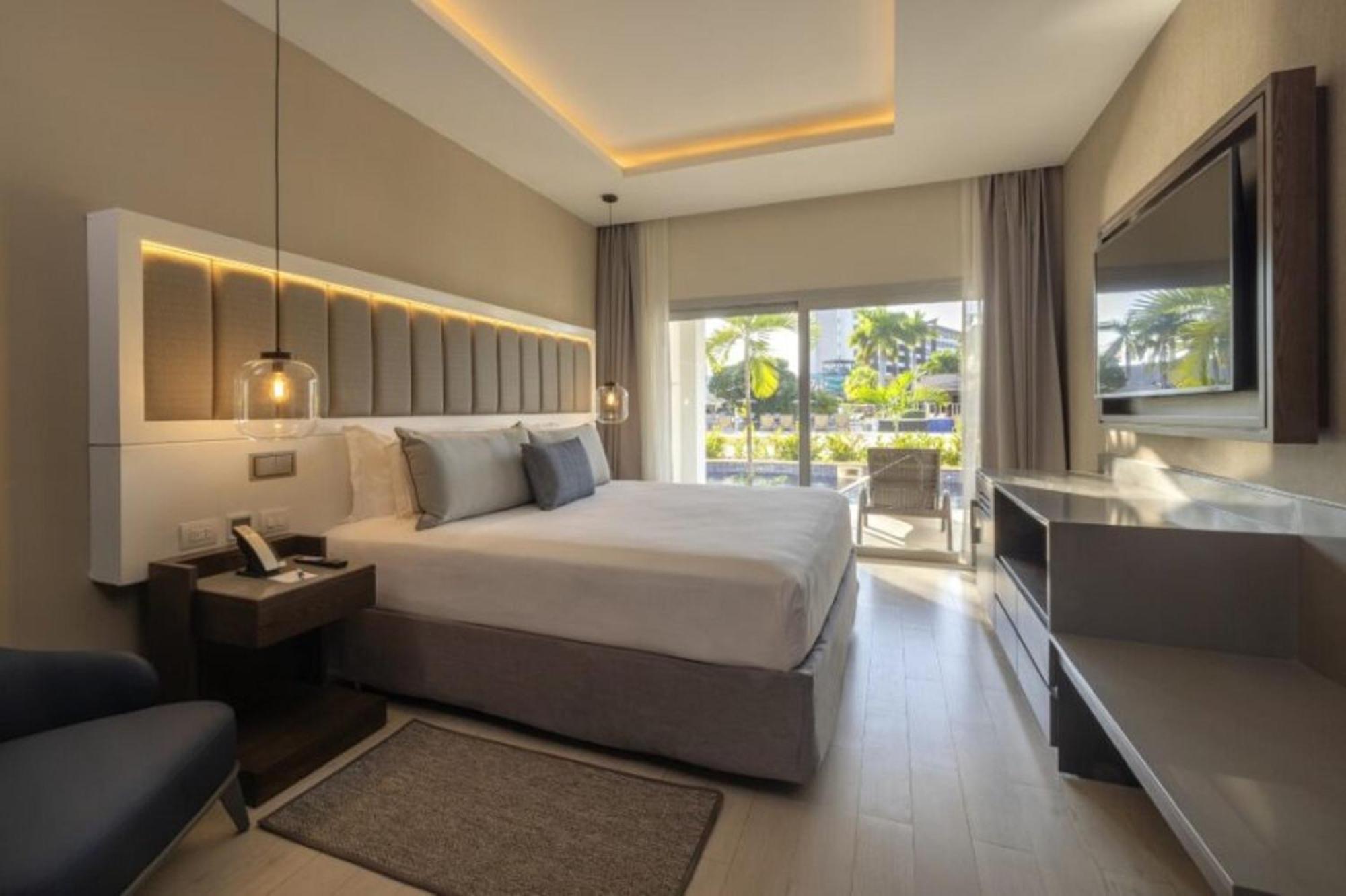 Hideaway At Royalton Blue Waters, An Autograph Collection All-Inclusive Resort - Adults Only Falmouth Exterior photo